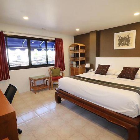 Patong Summer Breeze Hotel מראה חיצוני תמונה