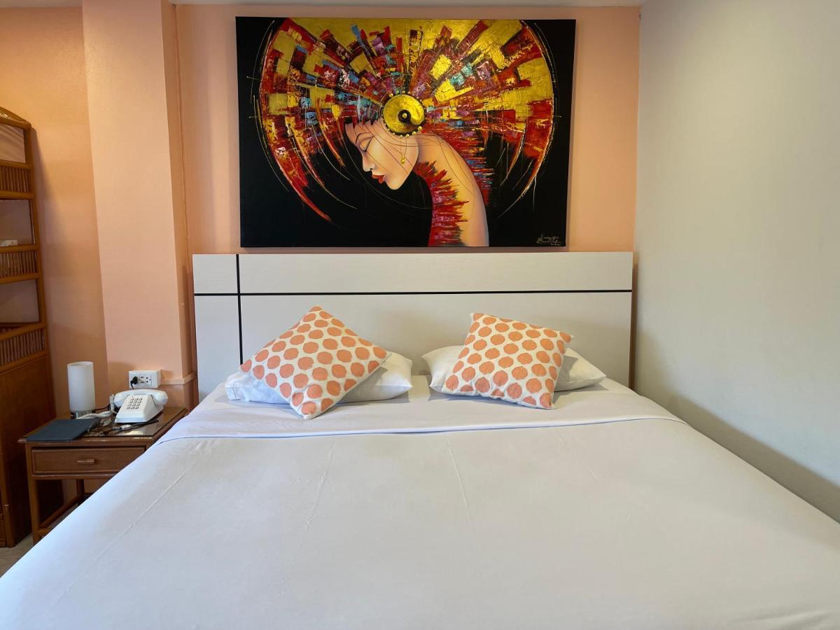 Patong Summer Breeze Hotel מראה חיצוני תמונה